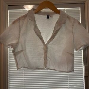 H&M White Notched Collar Button Down Crop Top
